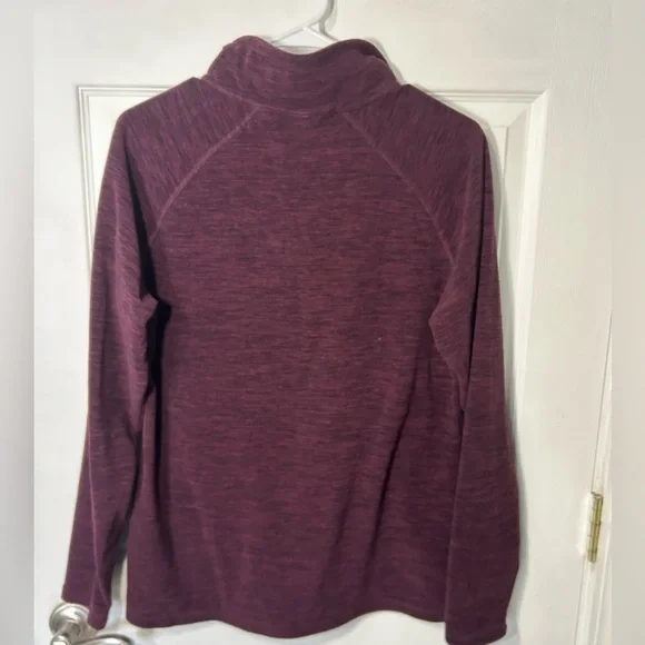 Eddie Bauer 1/4 Zip Burgundy Fleece Pullover. Women’s size Medium. - Picture 6 of 8